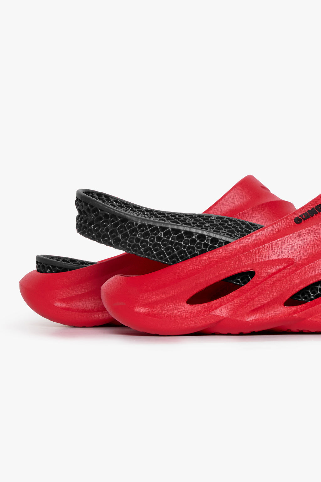 6thNBRHD SLIDE "ESNTL 2.0" RED