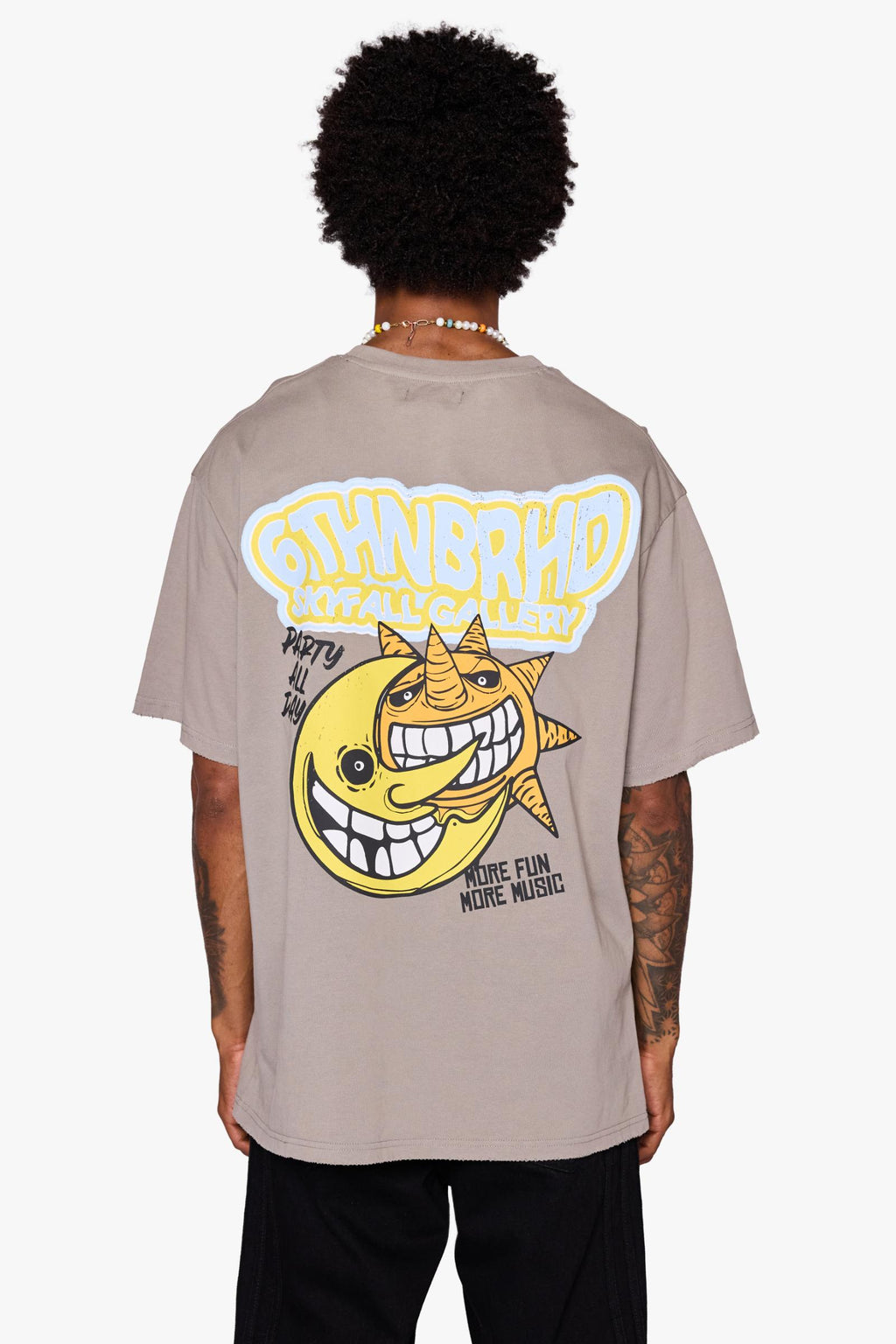 "SKYFALL" TEE GREY